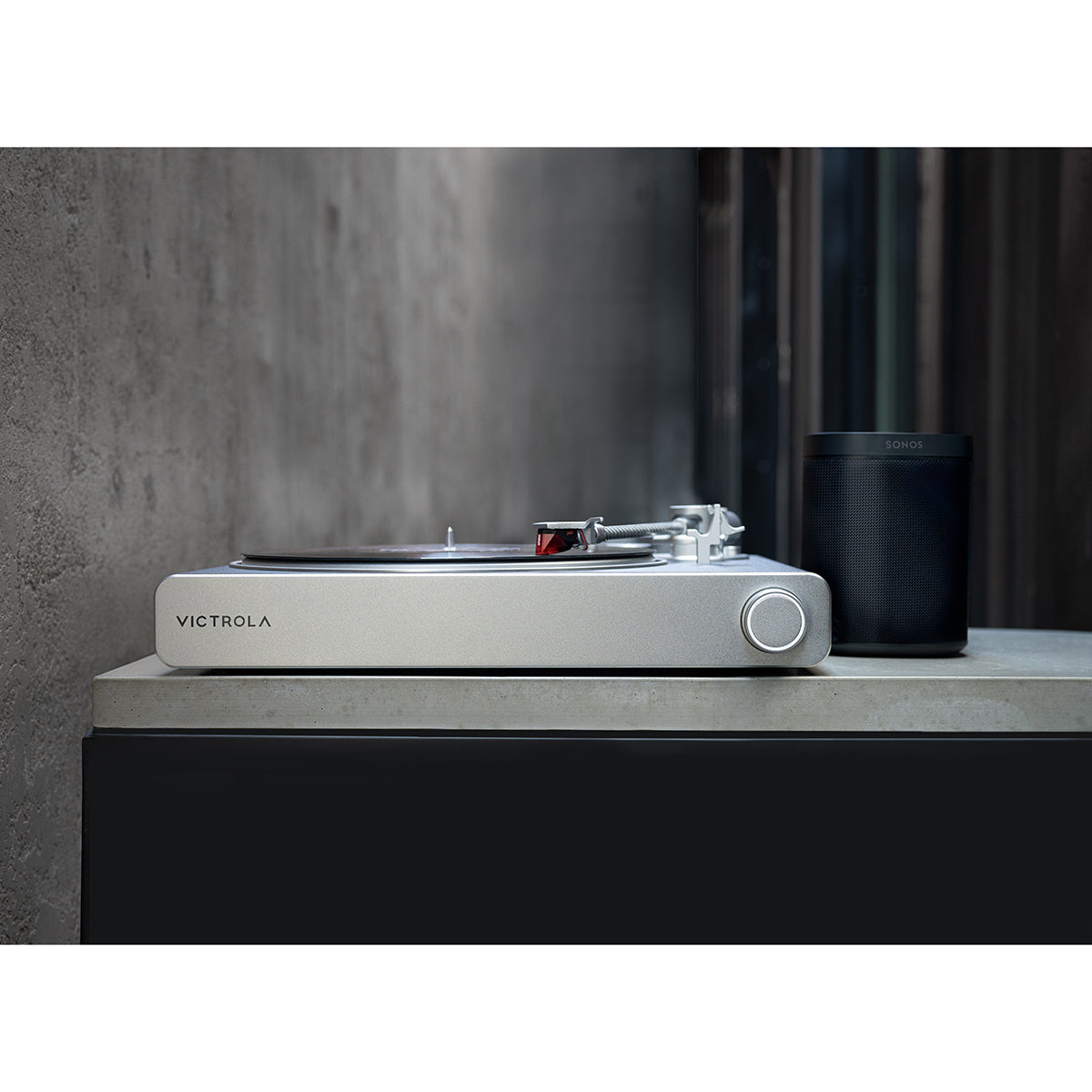 Stream Carbon WiFi and Bluetooth Turntable (Works with Sonos) - Refurbished