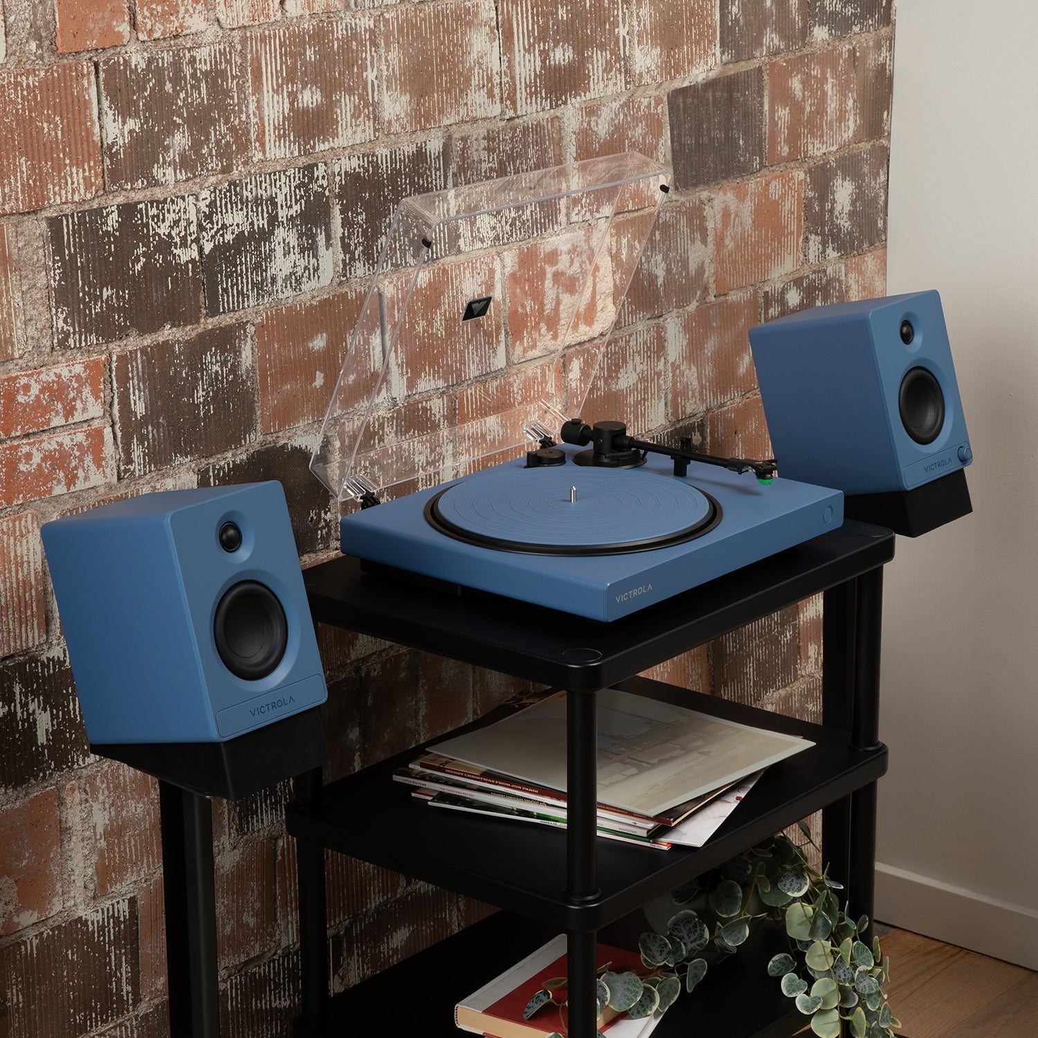 Angled Bookshelf Speaker Stands - Pair