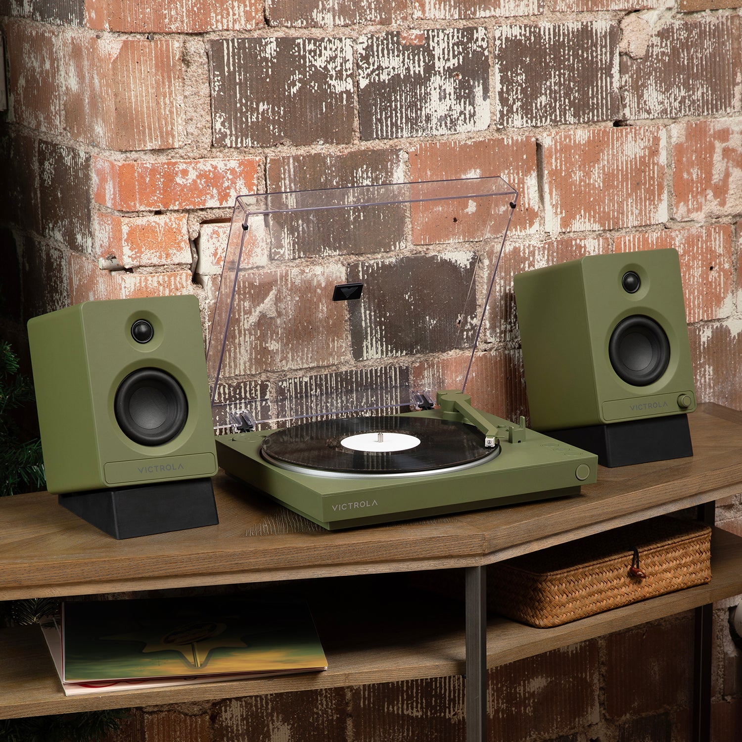 Angled Bookshelf Speaker Stands - Pair