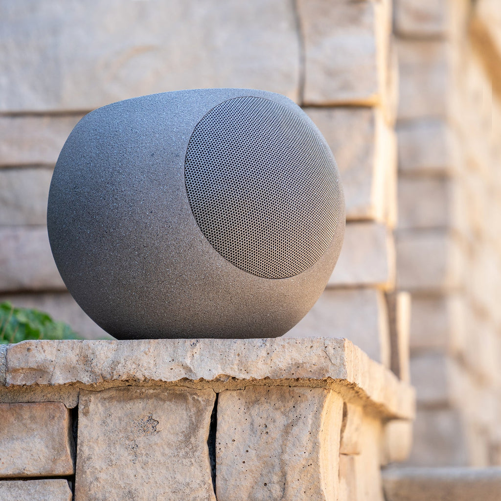 Zen Outdoor Solar Speaker