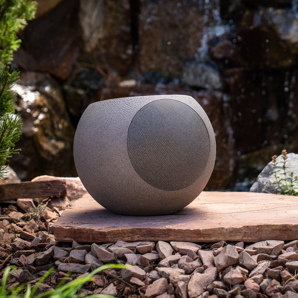 Zen Outdoor Solar Speaker