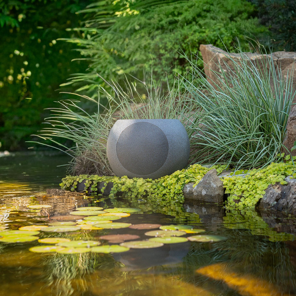 Zen Outdoor Solar Speaker