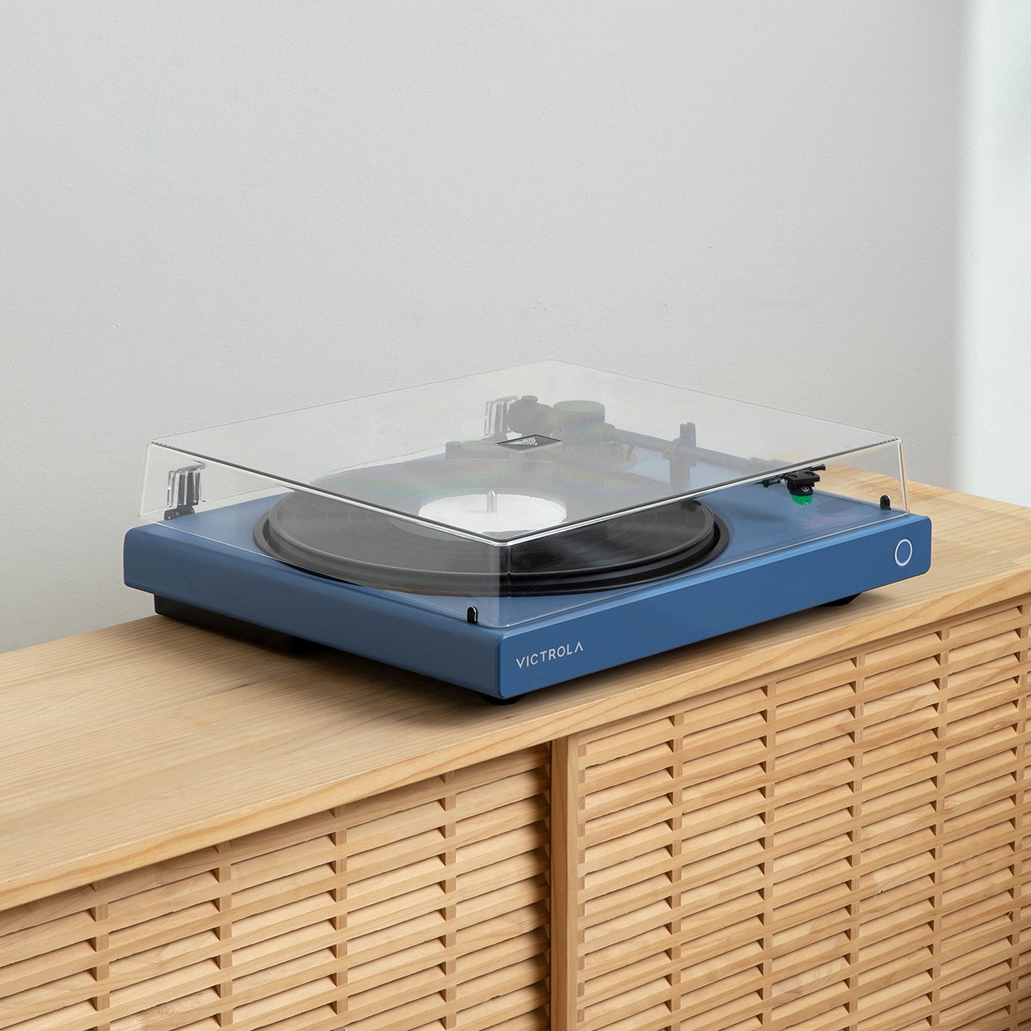 Wave Bluetooth Turntable with Auracast