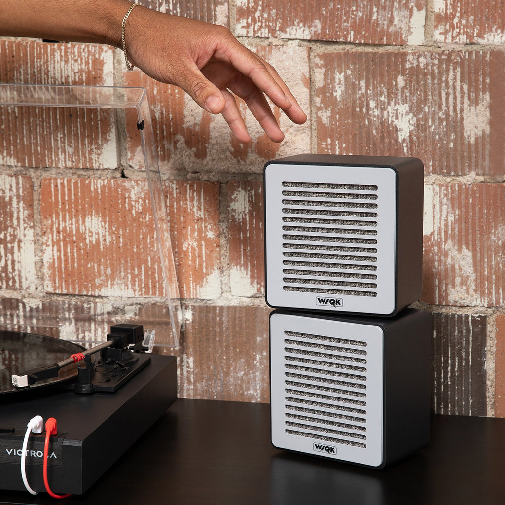 Stranger Things WSQK Record Player